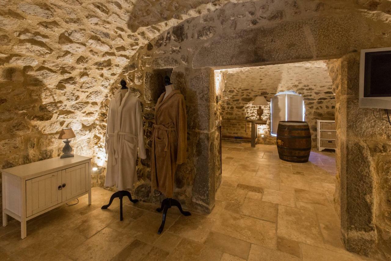 Vila Les Hiboux Du Domaine Du Moulin Etables  Exteriér fotografie